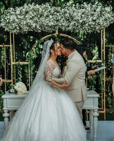 Charming White V-Neck Ball Gown Long Sleeves Sequined Long Tulle Wedding Dresses With Appliques